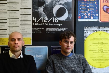 Memory is just as imperfect as the attempts to understand violence. Interview with Ondřej Novák and Jiří Havlíček about their debut film Reconstruction