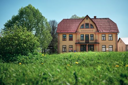 Vysoké nad Jizerou – sokolovna, foto Martin Dubský